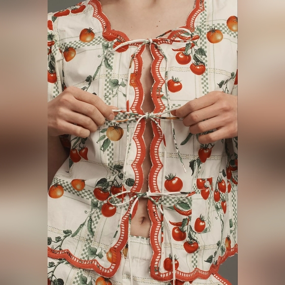 Anthropologie Maeve Veggie Blossom Short Sleeve Tie Front Blouse - Picture 2 of 4